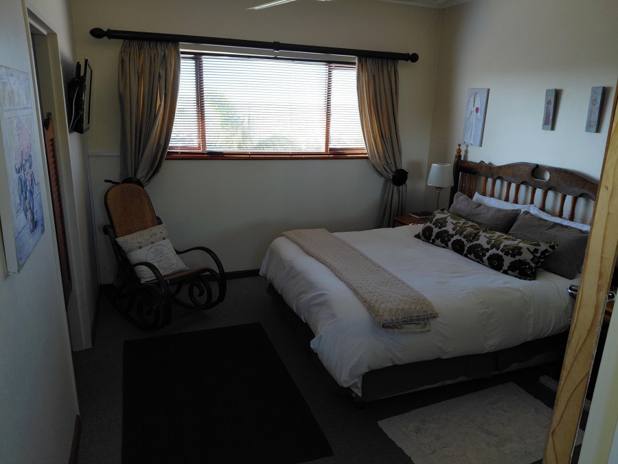 5 Bedroom Property for Sale in Heuwelkruin Eastern Cape